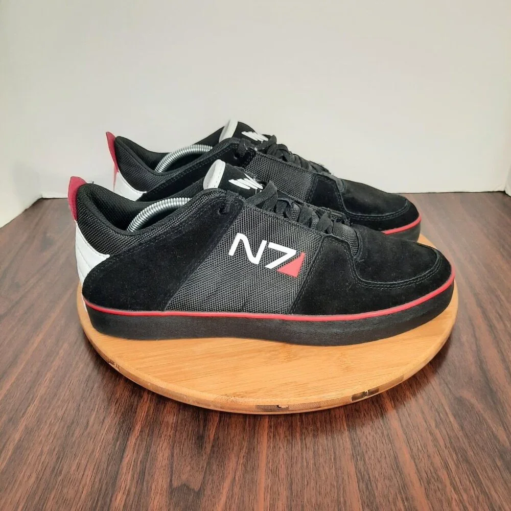 Tweak N7 Bioware Mens 11 Shoes Mass Effect Black Armour Stripe Sneakers 2012